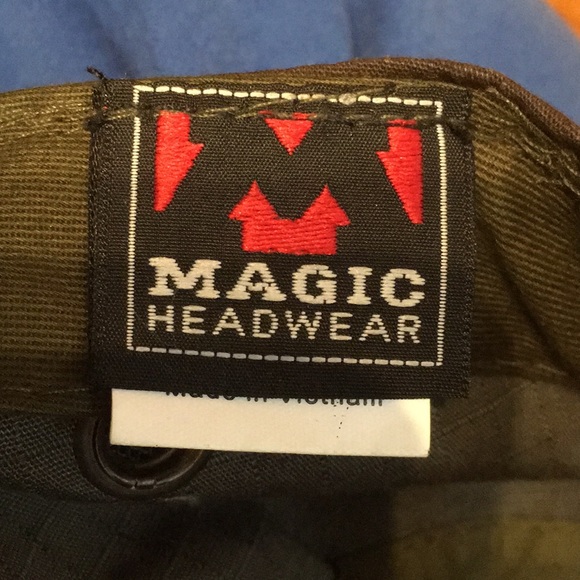 Magic Headwear Camo Unisex Hat - Picture 4 of 5